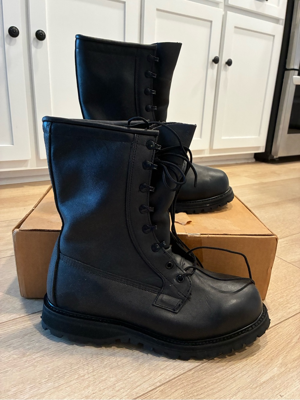 NEW US Military Issue ICWB Intermediate Cold Wet Boot Black Combat Size 9.5 W